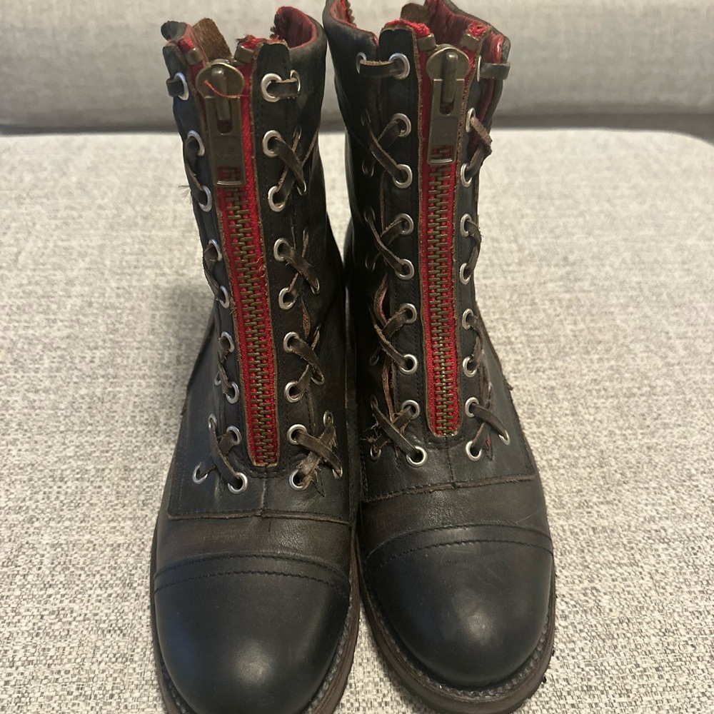 Freebird Women's Black Distressed Leather Lace-Up Ankle Boots with Red Trim - Picture 3 of 7